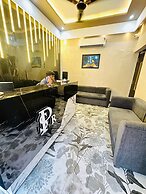 Hotel PSR Residency - near Temple & Ghat