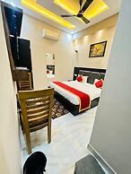 Hotel PSR Residency - near Temple & Ghat