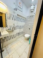 Hotel PSR Residency - near Temple & Ghat