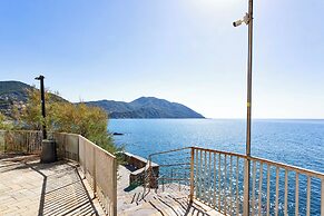 Yellow Suite sul Lungomare di Recco