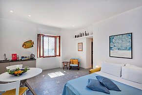 Yellow Suite sul Lungomare di Recco