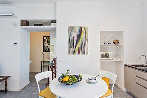 Yellow Suite sul Lungomare di Recco