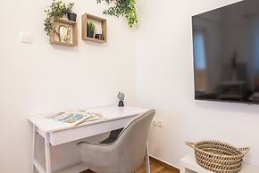 The Business Suite by Cloudkeys