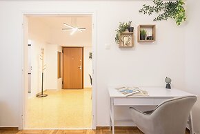 The Business Suite by Cloudkeys