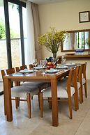 Abogo Da Nang OceanFront Luxury Villa