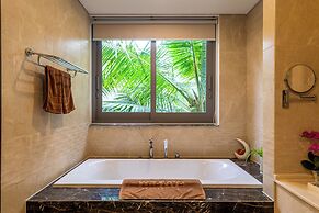 Abogo Da Nang OceanFront Luxury Villa