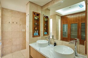 Abogo Da Nang OceanFront Luxury Villa