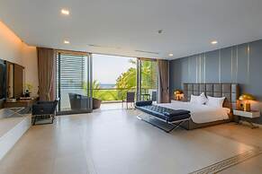 Abogo Da Nang OceanFront Luxury Villa