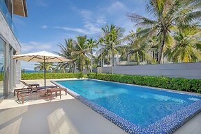 Abogo Da Nang OceanFront Luxury Villa