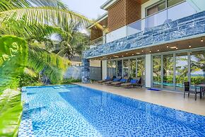 Abogo Da Nang OceanFront Luxury Villa