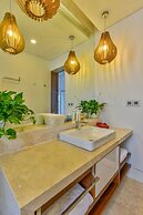 Abogo Da Nang OceanFront Luxury Villa