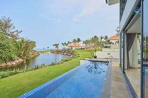Abogo Da Nang OceanFront Luxury Villa