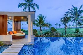 Abogo Da Nang OceanFront Luxury Villa