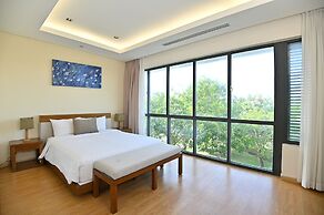 Abogo Da Nang OceanFront Luxury Villa