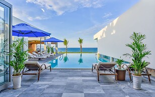 Abogo Da Nang OceanFront Luxury Villa