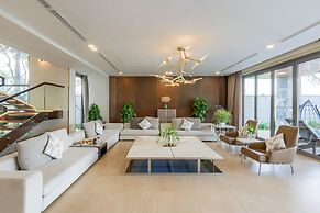 Abogo Da Nang OceanFront Luxury Villa
