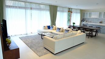 Abogo Da Nang OceanFront Luxury Villa