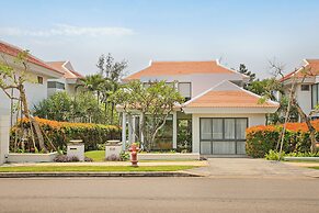 Abogo Da Nang OceanFront Luxury Villa