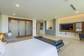 Abogo Da Nang OceanFront Luxury Villa