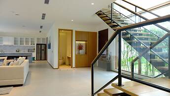 Abogo Da Nang OceanFront Luxury Villa