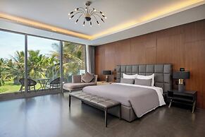 Abogo Da Nang OceanFront Luxury Villa