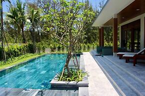 Abogo Da Nang OceanFront Luxury Villa