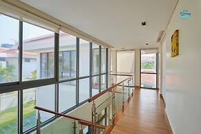 Abogo Da Nang OceanFront Luxury Villa