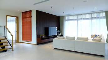 Abogo Da Nang OceanFront Luxury Villa