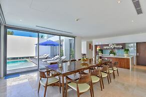 Abogo Da Nang OceanFront Luxury Villa