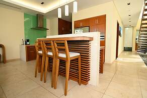 Abogo Da Nang OceanFront Luxury Villa