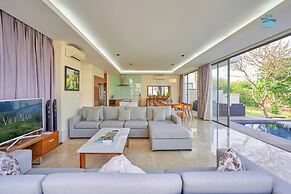 Abogo Da Nang OceanFront Luxury Villa