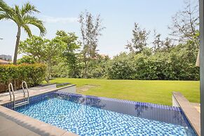 Abogo Da Nang OceanFront Luxury Villa