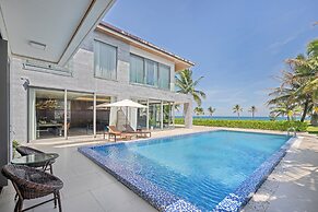 Abogo Da Nang OceanFront Luxury Villa