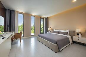 Abogo Da Nang OceanFront Luxury Villa