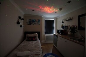 Your Ideal London Getaway - Charming Studio Haven