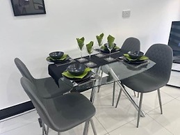 Urban, Sleeps 6 Private Garden-family Pet Friendly