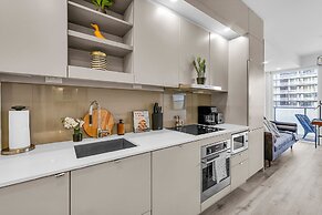 The Estate Entertainment District