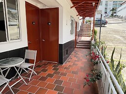 Hotel Santorini