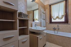 Poli Family House by Wonderful Italy