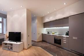 Audeju Two Bedroom With Two Bathrooms