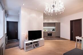 Audeju Two Bedroom With Two Bathrooms