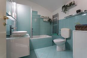 Red Studio near Porta Nuova