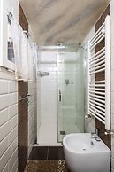 XVI Charm Apartment by Wonderful Italy