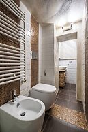 XVI Charm Apartment by Wonderful Italy