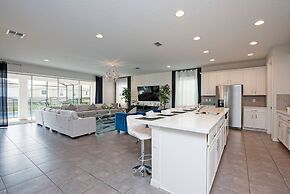 1799 Amazing 9Bd Near Disney