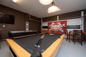 1799 Amazing 9Bd Near Disney