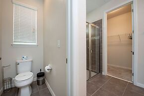 1799 Amazing 9Bd Near Disney