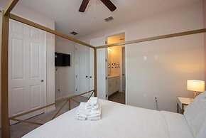 1799 Amazing 9Bd Near Disney