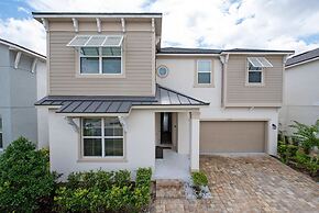 1799 Amazing 9Bd Near Disney