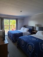 Tobermory Inn & Suites